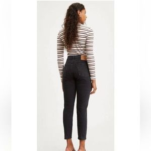 Levi’s Wedgie Fit Jeans